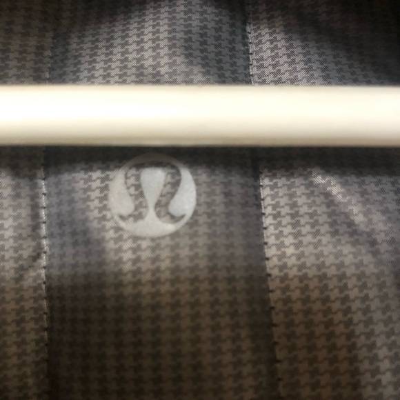 Multiple items check it out - Picture 3 of 7